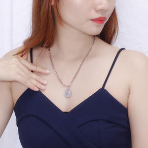 Titanium Steel Queen Elizabeth Ii Gold Silver <strong>Coin</strong> Pendant <strong>Necklace</strong> Queen Statue <strong>Coin</strong> Pendant Stainless Steel Jewelry <strong>Necklace</strong> - Product Image 6