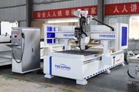 Máquina de Corte CNC de 4 Lados para Fabricación de Cerraduras de Puertas, Router CNC ATC con Husillo Horizontal para Trabajos en Madera 3D
