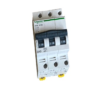 Nuevo y Original A9N21054 Prodis DT40 3P 10A Characteri en Stock en Almacén - Product Image 1