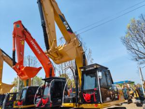 Excavadora hidráulica de clase CAT 320D de 22 toneladas diseñada para una alta eficiencia, durabilidad, bajos costos operativos en construcciones exigentes - Product Image 4