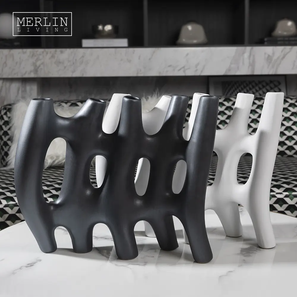 Merlin metallo smaltato nero ornamenti in ceramica accessori fori design unico moderno opaco decorazioni da tavolo pezzi per la decorazione domestica