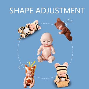 Set Regalo di 6 Mini Bambole di Plastica da 4 Pollici, Giocattoli Gonfiabili Carini con Vestiti da Animale per Bambini 2-4 Anni - Product Image 2