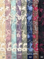 Tissu en tulle orné de strass floraux 3D pour costumes de défilé de mode et de concours