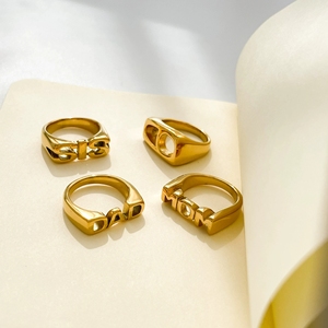 Anillo de Letras de Moda con 6 Diseños: MAMÁ, PAPÁ, HERMANA, HERMANO, FAMILIA, Anillo con Baño de Oro de 18K PVD, Anillo Estampado para Mujer, Joyería de Acero Inoxidable - Product Image 3