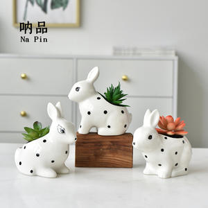 Pot de fleurs en forme d'animal, nouveau style, pot de fleurs en forme de lapin, motif à pois noirs - Product Image 6