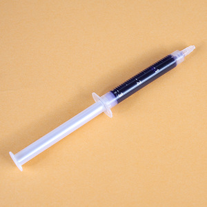Blanchiment instantané |   Gel blanchissant pour les dents en seringue violette |   <span class=keywords><strong>Correcteur</strong></span> <span class=keywords><strong>de</strong></span> <span class=keywords><strong>couleur</strong></span> violet V34 |   Neutraliser les taches jaunes sur les dents |   3 ml - Product Image 2