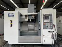 Centre d'usinage CNC YCM 106A VMC1060 d'occasion Centre d'usinage vertical