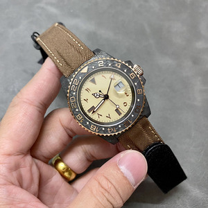 Venta caliente Ultra Light V3 Reloj de esqueleto mecánico automático para hombres Fibra de carbono con marca Eta Lujo y de moda - Product Image 4