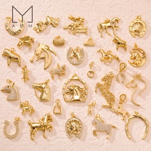 <span class=keywords><strong>Yammy</strong></span> YFH019 NUEVO Colgante de Caballo de Cobre Chapado en Oro de 18K, Accesorios DIY para Collares, Dijes de Animales Populares, Venta al por Mayor - Product Image 1