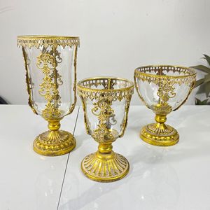 Jarrón de cristal hueco retro europeo, maceta hidropónica de metal dorado, jarrón decorativo tradicional para decoración del hogar y hoteles - Product Image 1
