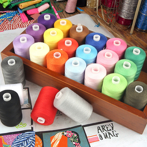 Chỉ may giá tốt của nhà máy, đạt chuẩn ISO 9001, loại <span class=keywords><strong>40s</strong></span>/<span class=keywords><strong>2</strong></span>, 11g, 12g, 100% <span class=keywords><strong>polyester</strong></span>, độ bền cao, nhuộm màu, có họa tiết - Product Image 5