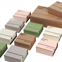 Umweltfreundliche Hochwertige Faltbare Versandbox Flach Verpackt Wellpappe-Verpackung Individuelle Farbe Karton-Versandbox mit Prägung