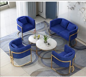 Chaise de manucure en forme de U Chaise à pain de luxe légère Chaise de canapé simple de maquillage <span class=keywords><strong>Fauteuil</strong></span> en velours avec pieds dorés pour le salon - Product Image 1