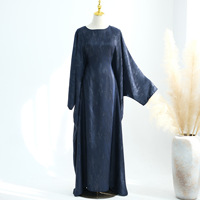 Vêtements islamiques 2025, abaya grande taille, robe musulmane pour femmes, motif personnalisé, tissu satiné, kaftan abaya à manches chauve-souris, designs d'abaya