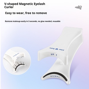 Vente Flash Transfrontalière : Kit de Cils Magnétiques 3D Semi-Faits Main Série MK Modèle CO-0810E Épaisseur 0.03mm pour Usage Quotidien - Product Image 4
