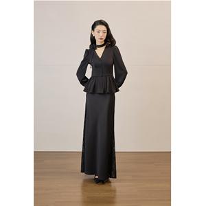 Jupe longue en soie pour femme Maxi Standard taille haute unie / avec panneau en dentelle Vietnam Toutes saisons MIDNIGHT LILY - Tissu doux et élégant KV73 - Product Image 1