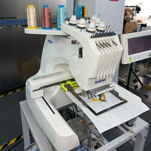 Máquina de Bordar <span class=keywords><strong>Usada</strong></span> Brothers de 20*30cm, de Una Cabeza, Seis Agujas, Marco Pequeño - Product Image 5