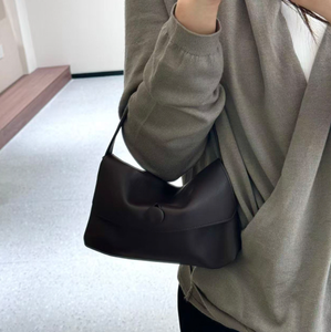 Sac à bandoulière en cuir véritable noir, sac hobo à rabat en daim grainé, fermeture à bouton, portable pour les voyages quotidiens - Product Image 4