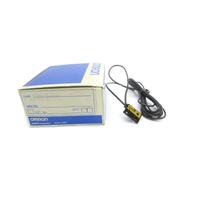 Producto nuevo y genuino, con tres años de garantía. E3C-S20W
