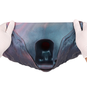 Calzoncillos de silicona con consolador hueco de monstruo grande, manga de pene con correa realista, pantalones seguros para el cuerpo para agrandar el pene Masculino - Product Image 4