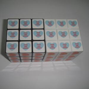 Cubo de Rubik 3x3 de 5.4 cm Personalizable con Diseño de Corazón para Promoción - Product Image 5