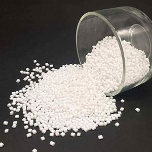 Los Mejores Gránulos de PET Virgen Nuevos, Grado Alimenticio, Alto Brillo, Grado para Moldeo por Soplado, Fibras, Reino Unido - Product Image 3
