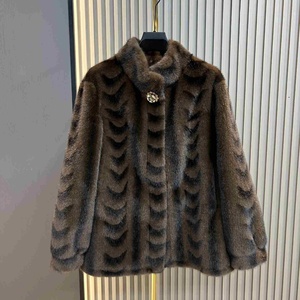 เสื้อโค้ทขนสัตว์สไตล์ตะวันตกสำหรับ<span class=keywords><strong>ผู้หญิง</strong></span>วัยกลางคนและผู้สูงอายุ  แบบใหม่ ความยาวปานกลาง ขนมิงค์เทียมผสม - Product Image 6