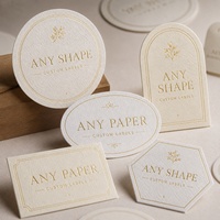 Étiquettes en papier texturé découpées sur mesure avec étiquettes à chaud personnalisées pour l'emballage des produits