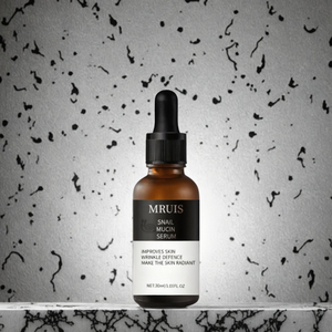 Crema Hidratante Facial Líquida Blanqueadora y Antienvejecimiento con Estampado Dorado Personalizado, Vitamina C, Ácido Hialurónico, Centella Asiática y Aloe Orgánico - Product Image 3