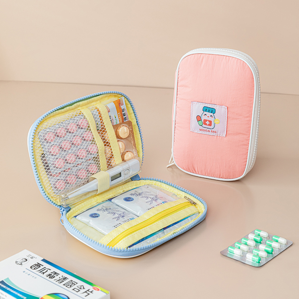 New Nylon Waterproof Medicine Bag Cloud-Like Feel Portable First Aid Kit and Emergency Storage Bag for Pills and Medicines