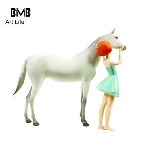 Dream As a Horse-Far Away Resina ecológica Decoración de escritorio para el hogar Arte Hotel <span class=keywords><strong>Restaurante</strong></span> Famoso Albergue Regalo de cumpleaños - Product Image 5