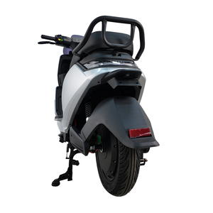 Moto longue portée 1500W à succès en usine avec batterie 72V50AH et vitesse maximale de 65-75 km/h - Product Image 3