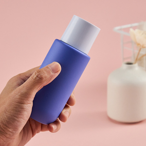 Botella de Tóner Redonda con Tapa de Rosca de HDPE, Botella de Loción Corporal Cosmética de HDPE Mate Suave al Tacto, Color <span class=keywords><strong>Azul</strong></span> <span class=keywords><strong>Marino</strong></span> Personalizado - Product Image 6