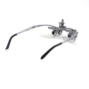 Lente d'ingrandimento binoculare chirurgica 3.0X Ergo con lampada frontale, Lenti d'ingrandimento dentali Ergo con faro, Lente d'ingrandimento universale per chirurgia - Product Image 6