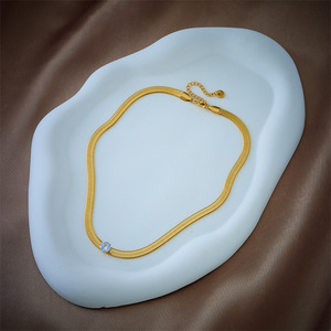 European American Fashion Snake Bone Chain Necklace Gold Round Diamond Unisex Everyday Wear - Product Image 3