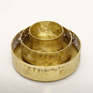 Ensemble de 3 assiettes à fruits en métal doré de luxe, creuses et rondes, pour la vente en gros - Product Image 4