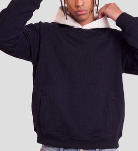 Felpa Girocollo Bicolore Stratificata con Cappuccio a Contrasto Albicocca, in Cotone Pesante, con Maniche Raglan e Tasca a Canguro, Stile Streetwear - Product Image 4