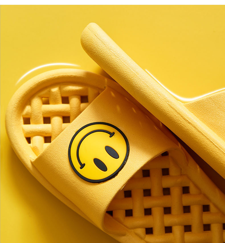 Smiling Face Slides Slippers Summer Home Bath Indoor Slippers Wholesale