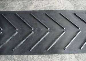 C32 800mm EP250 X 3、5+3 シェブロンVパターンゴムコンベヤベルト - Product Image 3