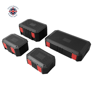 Vente Flash : Boîte à Outils Portable Personnalisée en Plastique Noir Carrée, MOQ 10 pièces - Product Image 1