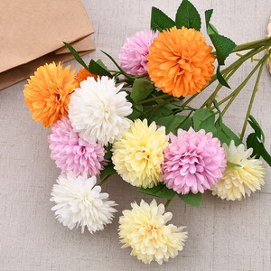 Boule de soie bon marché <span class=keywords><strong>chrysanthème</strong></span> artificiel Ping pong <span class=keywords><strong>chrysanthème</strong></span> pour décoration d'événements de mariage - Product Image 5