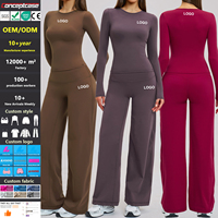 Ensemble de yoga personnalisé pour femme, 2 pièces, haut court à manches longues et leggings taille haute avec trous pour les pouces, tissu doux, pantalon évasé, vêtements de sport