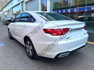 Geely Emgrand <span class=keywords><strong>Gl</strong></span> 2017 1.3t berlina 5 posti Dct Premium Trim per auto usate a buon mercato auto usate per la vendita con guida a sinistra - Product Image 6