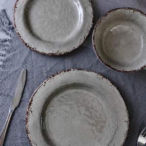 Assiettes en mélamine grise de 9 pouces ensemble de 6 pièces assiettes à salade/dessert de ferme ensemble de plats résistants aux chocs et aux taches excellent - Product Image 4