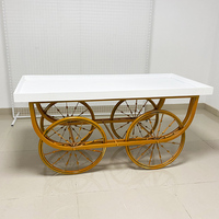 Chariot à bonbons personnalisé avec roues dorées, chariot à bonbons pour fête, décoration de fête, chariot à bonbons en bois blanc pour mariage