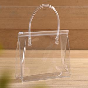 Sac en PVC élégant et luxueux, sac en plastique holographique à fermeture éclair pour vêtements/sac de maquillage holographique avec fermeture éclair en métal - Product Image 3