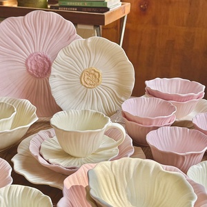 Hot Selling Ceramic Gentle Cream-Style Floral Tableware <b>Set</b> Matte Bowls Plates <b>Microwave</b> Safe for Home Afternoon Tea - Product Image 1