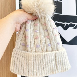 Gorro de Punto Jacquard con Puntos de Color Sólido, Forrado de Felpa, Grueso, Cálido para Exteriores, con Pompón, Moderno, Suave y Acogedor para Viajar - Product Image 2