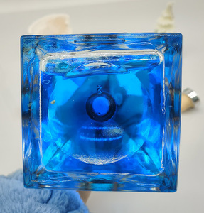 Địa Trung Hải Thiết Kế Vuông Khuếch Tán Chai Thủy Tinh Trong Suốt Hương Thơm Với Polymer Cắm Cho Phòng Ngủ Trang Trí Tiệc - Product Image 4