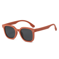 Prix usine 2025 enfants coloré cadre lunettes de soleil Flexible lumière TPEE Rectangle polarisé dépliable enfants lunettes de soleil Tac